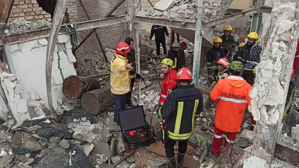 انفجار و ریزش ساختمان در تبریز