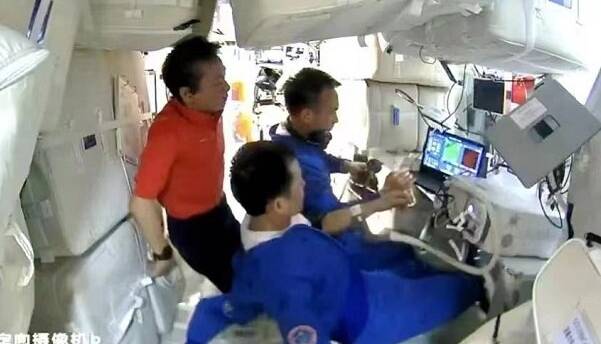 موفقیت چین در تامین اکسیژن ایستگاه فضایی