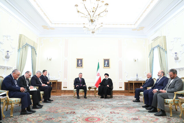 تبادل تجربیات مجالس ایران و ازبکستان گامی موثر در توسعه روابط